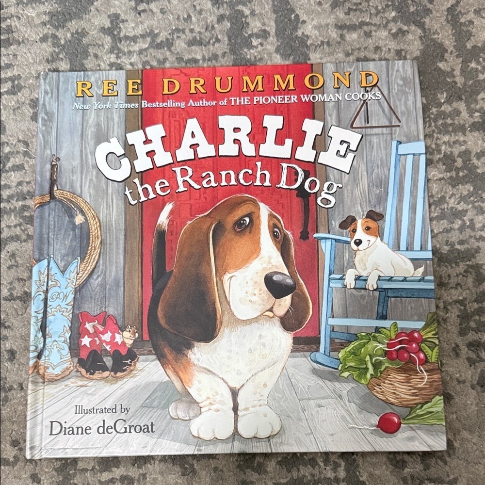Scholastic Charlie the Ranch Dog Book - Red and Blue Cover